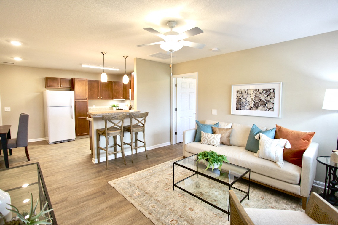 Photos and Video of Laurel Bluff Apartments in Reynoldsburg, OH